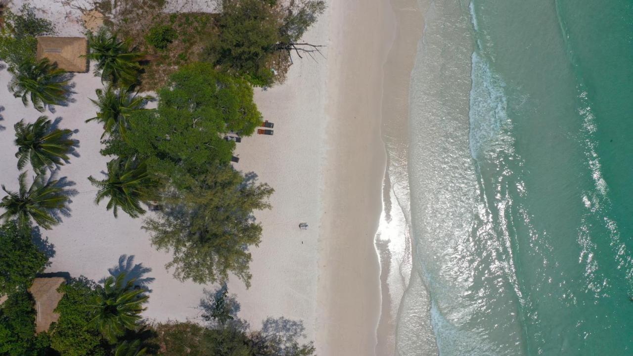 Beachwalk Koh Rong Kaoh Touch Extérieur photo